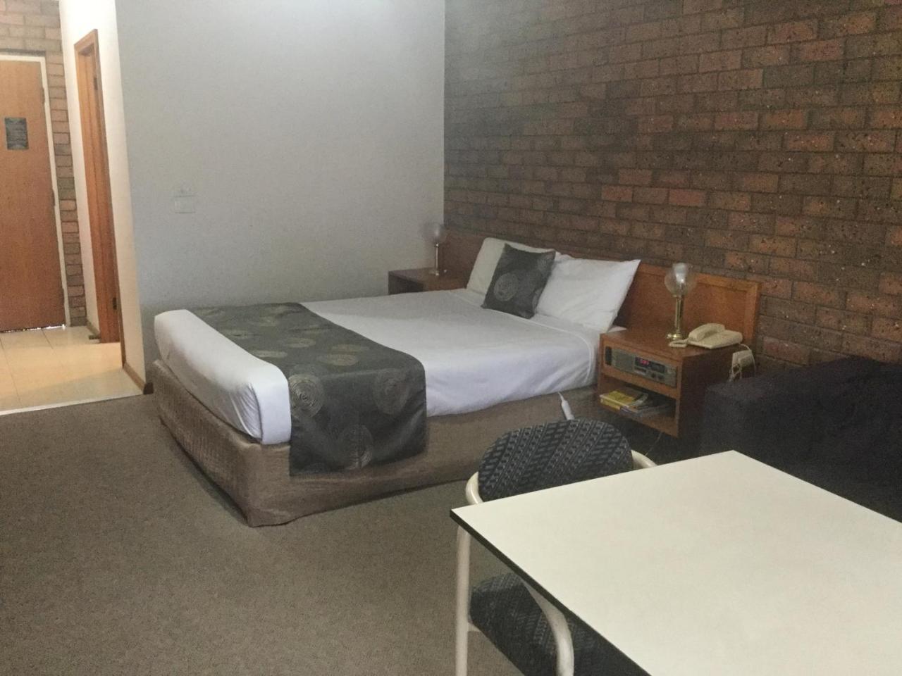 Sportslander Motor Inn Moama Zewnętrze zdjęcie