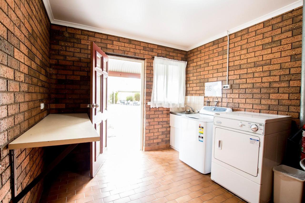 Sportslander Motor Inn Moama Zewnętrze zdjęcie