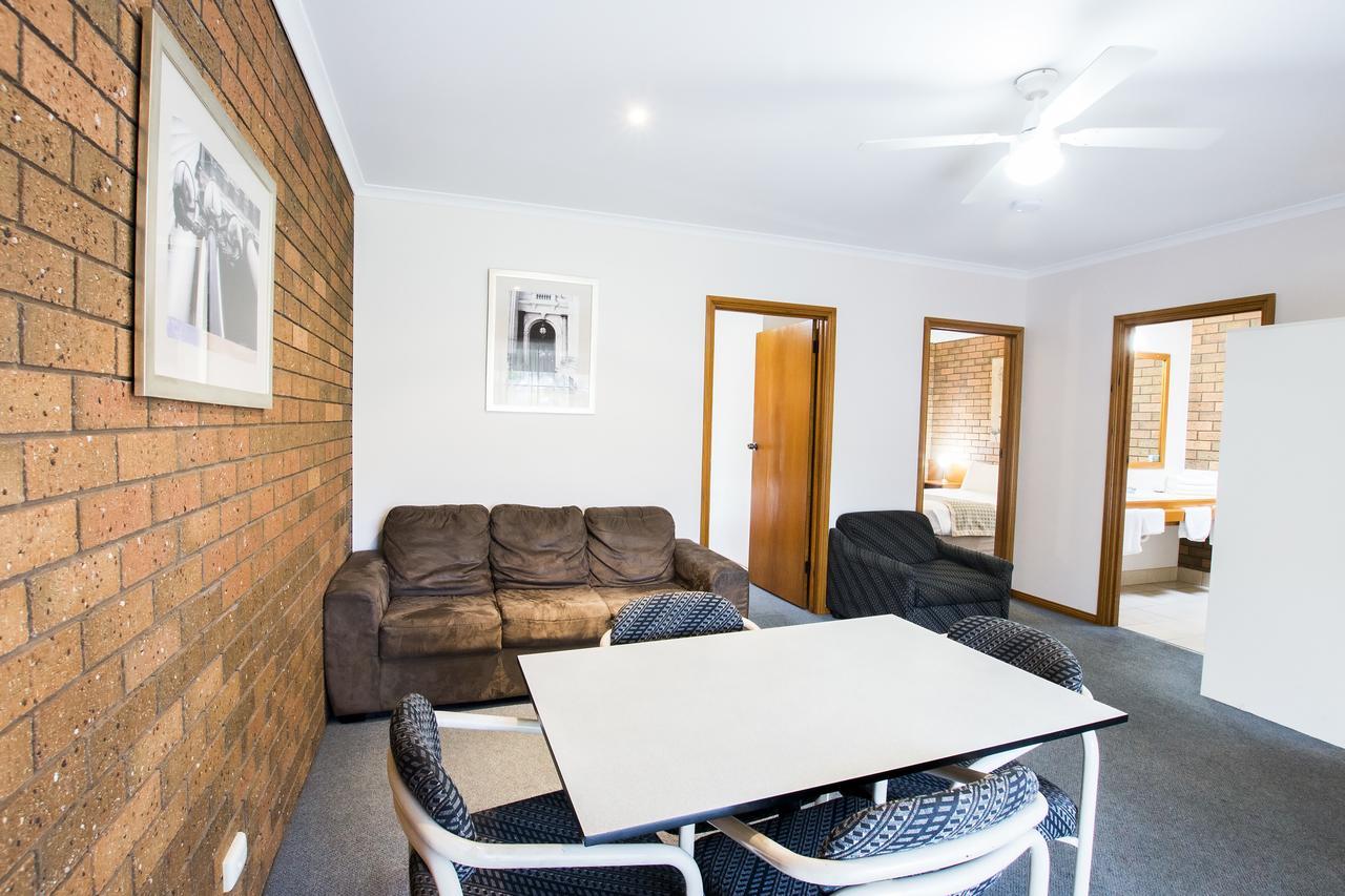 Sportslander Motor Inn Moama Zewnętrze zdjęcie
